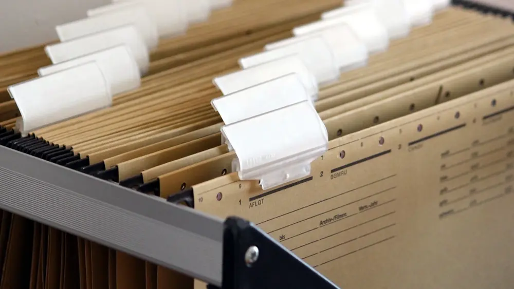 Filing drawer with labeled hanging folders